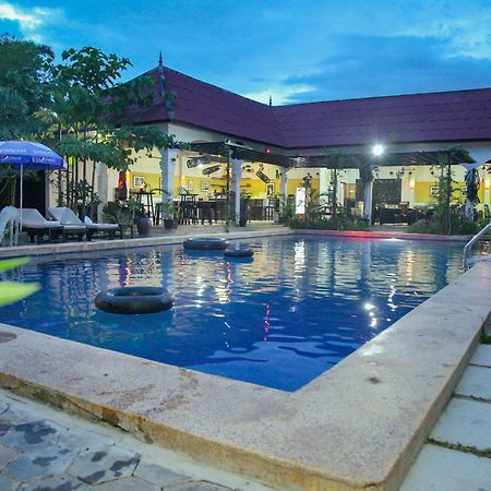 Lotus Lodge Siem Reap Buitenkant foto