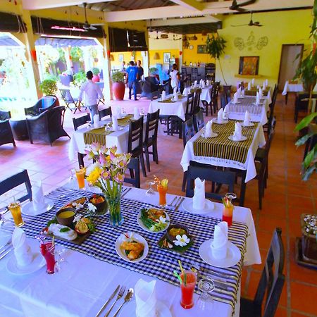 Lotus Lodge Siem Reap Buitenkant foto